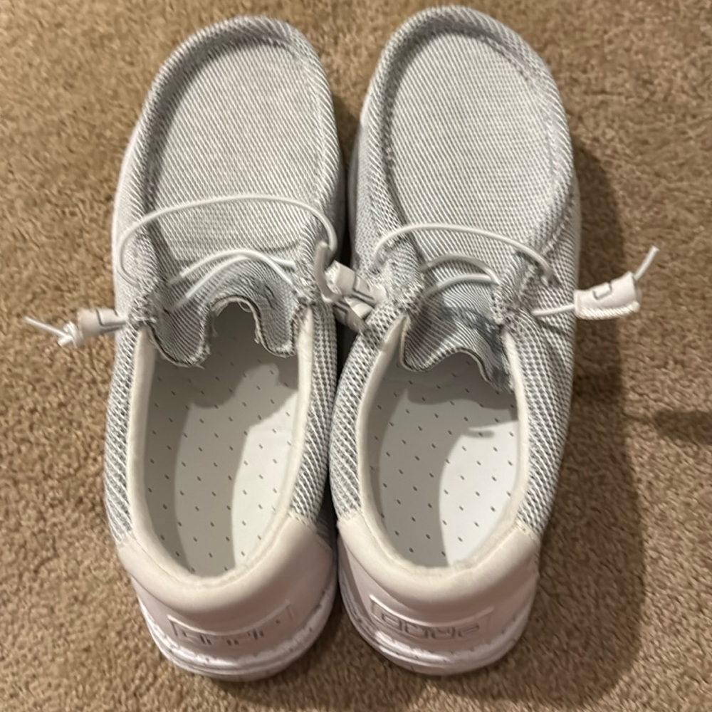 Size 10 Hey Dudes Men’s shoes. White with gray trim.